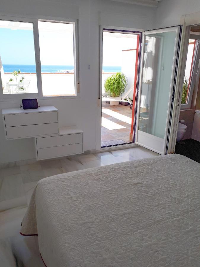 トレモリノスAtico Duplex Con Vistas Al Mar. Dos Plazas De Garajeアパートメント エクステリア 写真
