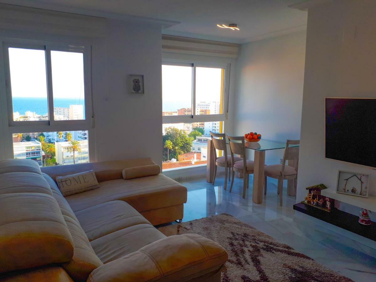 トレモリノスAtico Duplex Con Vistas Al Mar. Dos Plazas De Garajeアパートメント エクステリア 写真